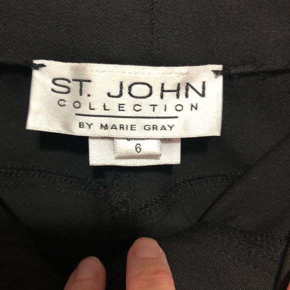 St. John Collection Size 6 Black Cargo Pants EUC - Picture 8 of 8